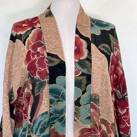 Chico's Kimono Jacket Vintage Floral Jewel Tones Some Flowers Beaded Cardigan S… - Picture 2 of 13
